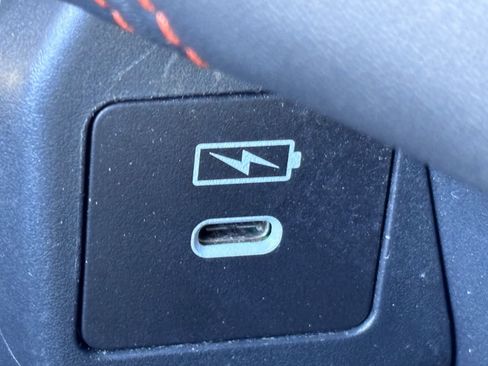 Certified 2025 Honda HR-V Sport image 34