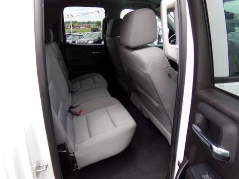 Used 2019 Chevrolet Silverado 1500 W/T w/ WT Convenience Package AWD/4WD image 19