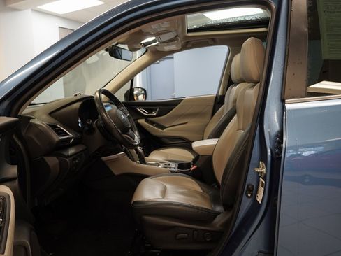 Used 2021 Subaru Forester Limited image 17