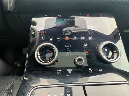 Used 2018 Land Rover Range Rover Velar S AWD/4WD image 78