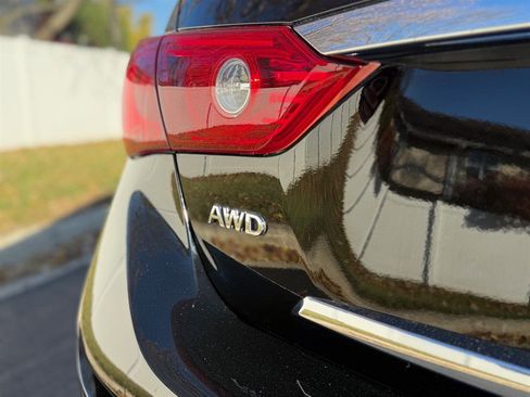 Used 2015 INFINITI Q50 Premium w/ Navigation Package image 39