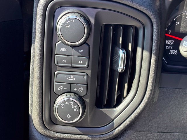 Used 2024 Chevrolet Silverado 1500 Custom Trail Boss AWD/4WD image 19