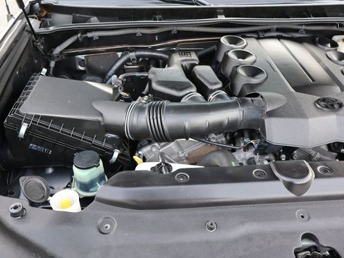 Used 2012 Toyota 4Runner Limited image 39