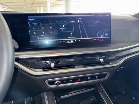 Certified 2025 BMW X7 xDrive40i w/ Executive Package image 26