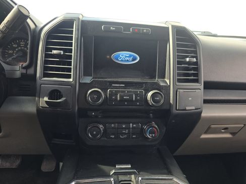 Used 2017 Ford F150 XL w/ Equipment Group 101A Mid RWD image 10