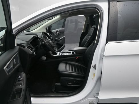 Used 2022 Ford Edge SEL w/ Convenience Package AWD/4WD image 10
