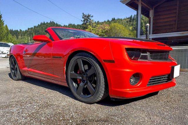 Used 2012 Chevrolet Camaro SS w/ RS Package RWD image 12
