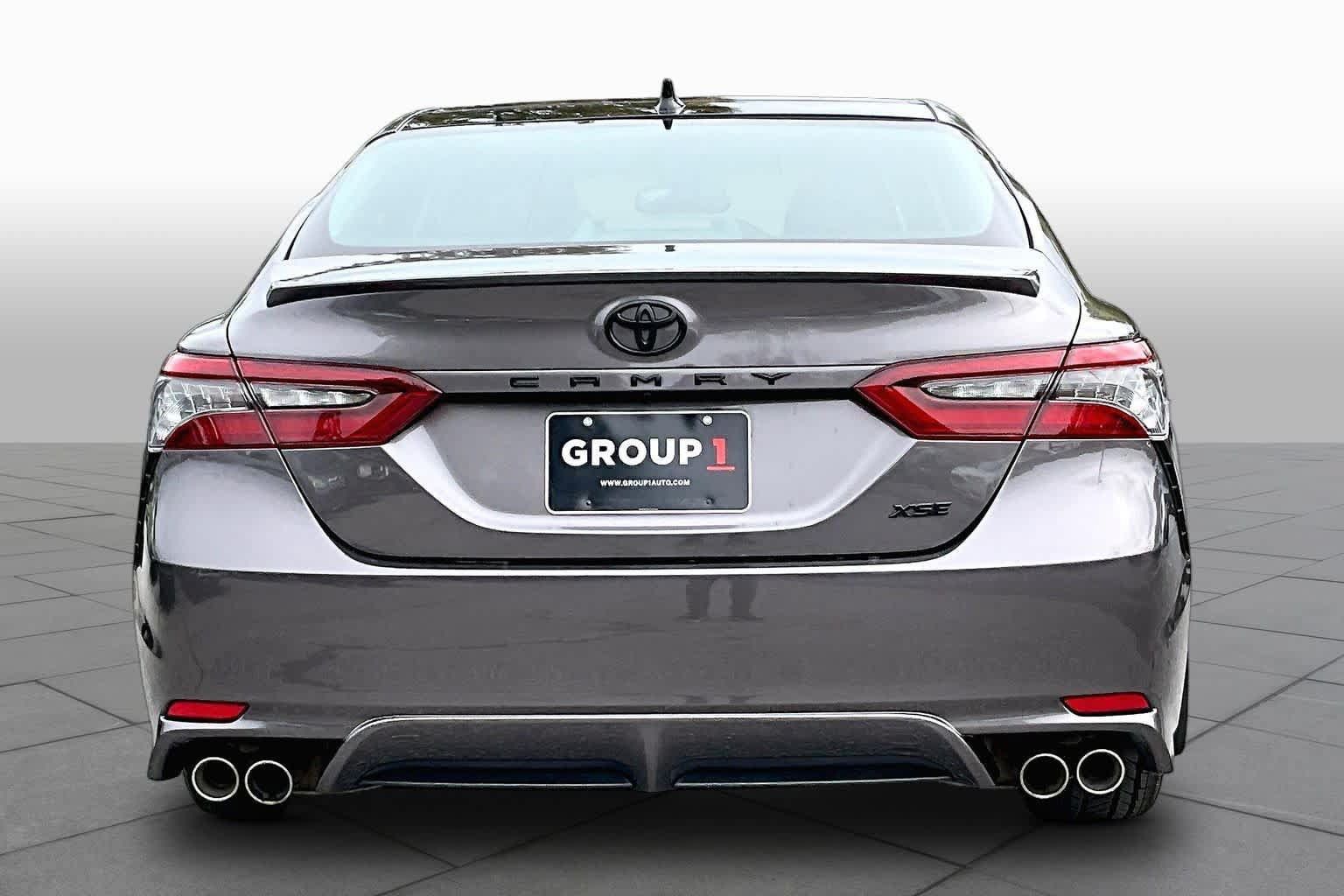 Used 2021 Toyota Camry XSE FWD image 5