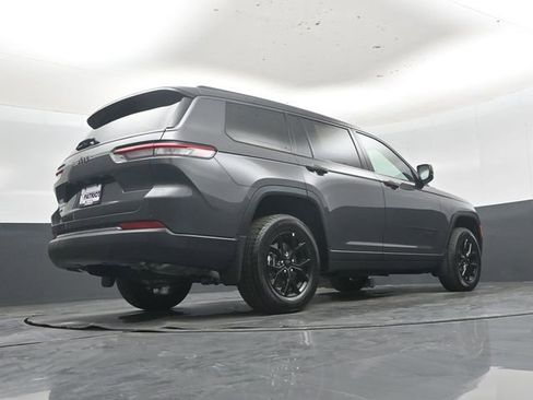 New 2026 Jeep Grand Cherokee L 4WD image 43