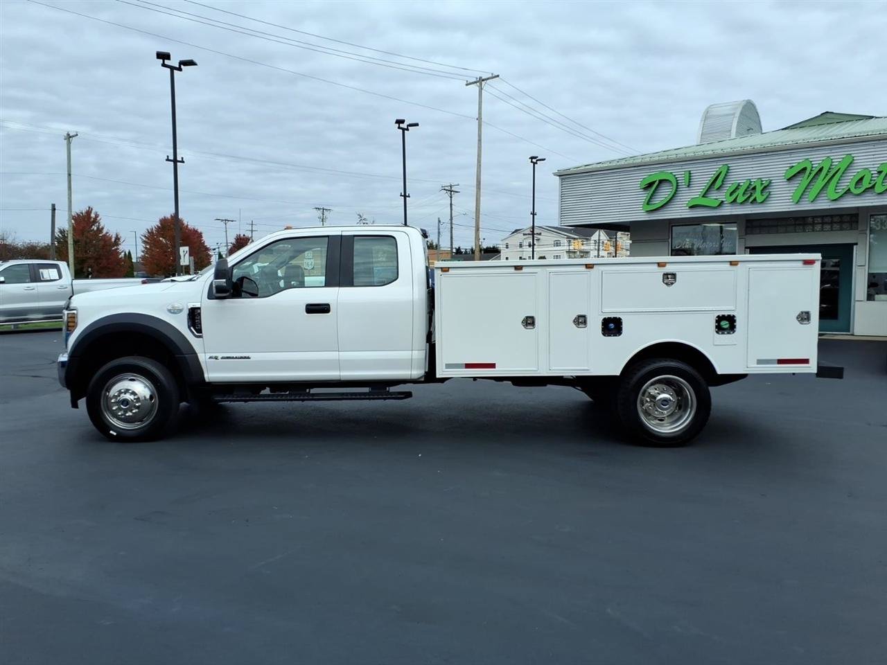 Used 2018 Ford F450 XL w/ Power Equipment Group AWD/4WD image 8