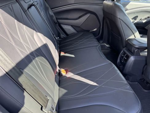 Used 2023 Ford Mustang Mach-E Select image 7