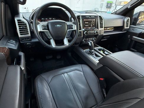 Used 2015 Ford F150 Platinum w/ Technology Package image 12