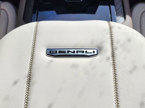 New 2026 GMC Yukon XL Denali w/ Sun & Power Step Package image 40