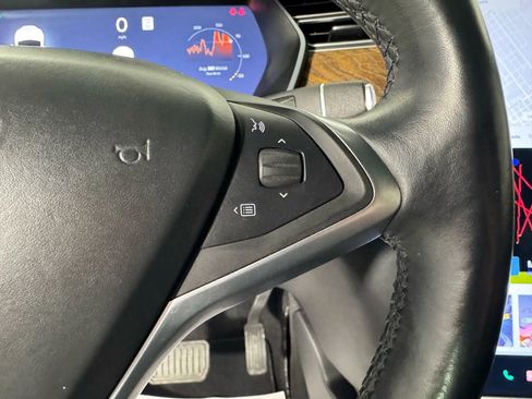 Used 2017 Tesla Model X 100D image 16