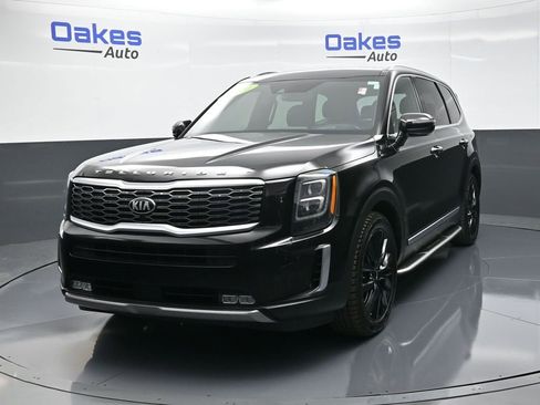Used 2020 Kia Telluride SX w/ SX Prestige Package image 4
