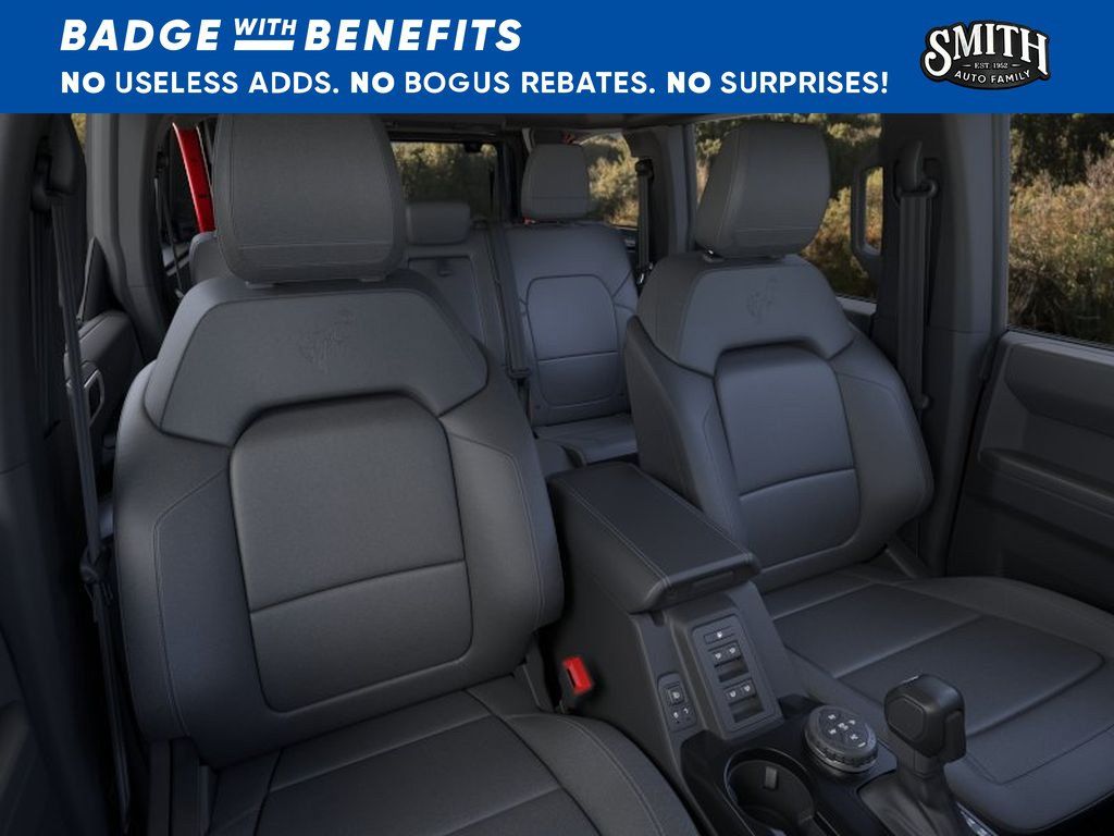 New 2026 Ford Bronco Outer Banks w/ Sasquatch Package AWD/4WD image 11