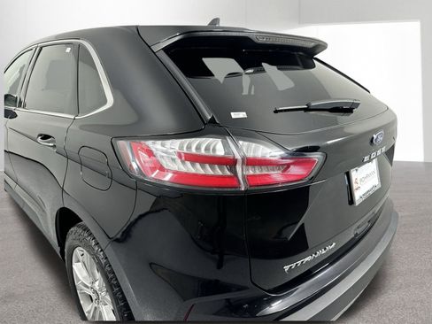 Used 2024 Ford Edge Titanium image 30