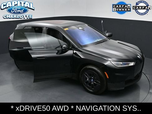 Used 2023 BMW iX xDrive50 AWD/4WD image 34