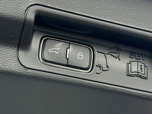 New 2026 Ford Explorer Active image 6