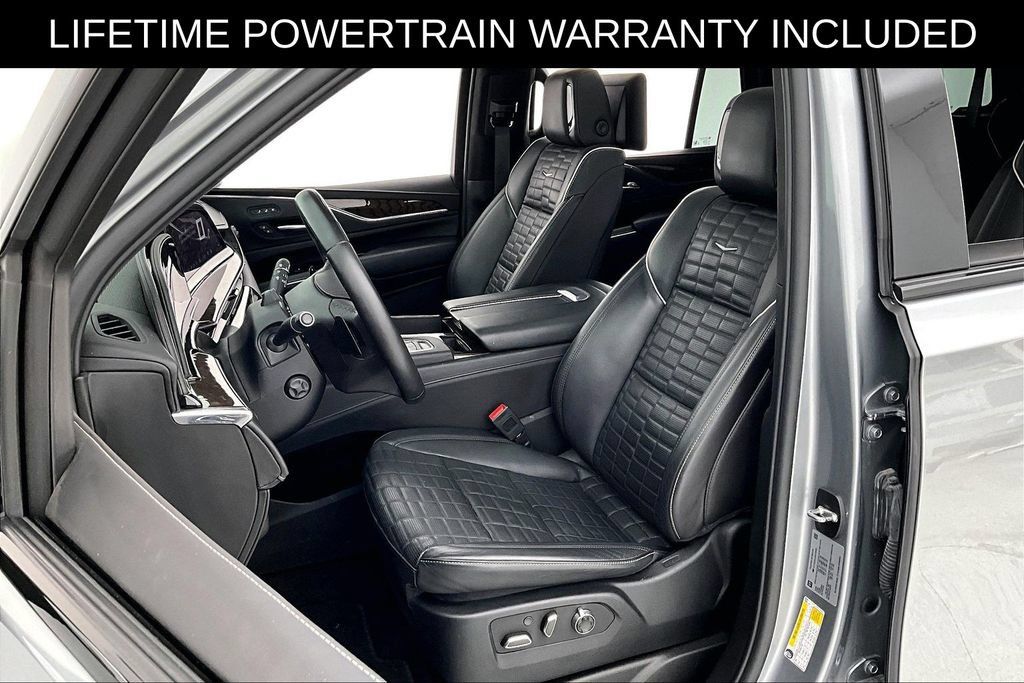 Used 2024 Cadillac Escalade Sport Platinum RWD image 30