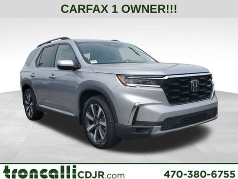 Used 2023 Honda Pilot Touring image 1