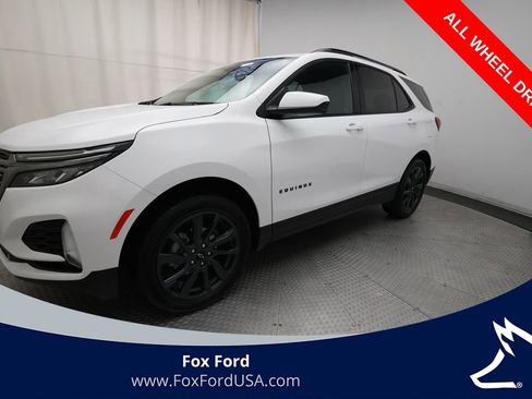 Used 2023 Chevrolet Equinox RS image 1