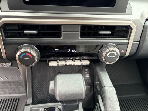 New 2026 Toyota 4Runner SR5 image 24