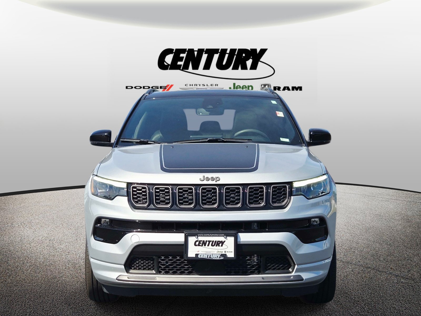Used 2025 Jeep Compass Limited w/ High Altitude Package AWD/4WD image 9