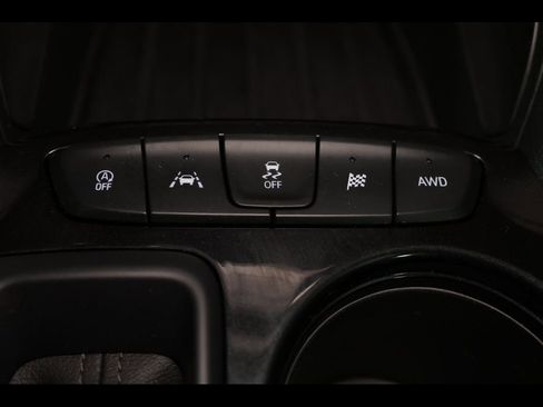 Used 2024 Chevrolet TrailBlazer LT image 11