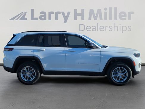 New 2025 Jeep Grand Cherokee Laredo X image 6