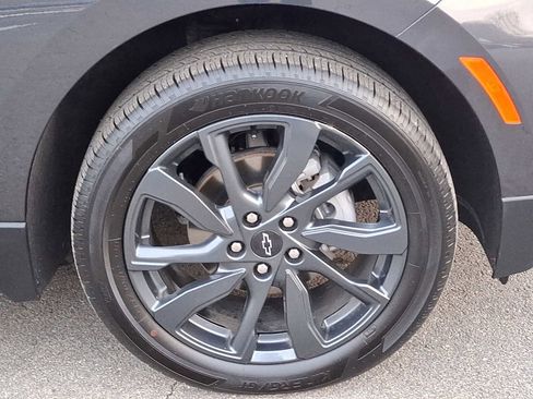 Used 2023 Chevrolet Equinox RS w/ LPO, Floor Liner Package image 8