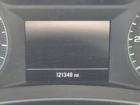 Used 2022 Chevrolet Equinox LS FWD image 3