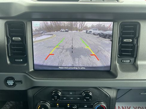 Used 2024 Ford Bronco Big Bend image 18