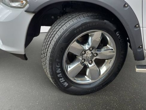 Used 2018 RAM 1500 Express w/ Express Value Package AWD/4WD image 33