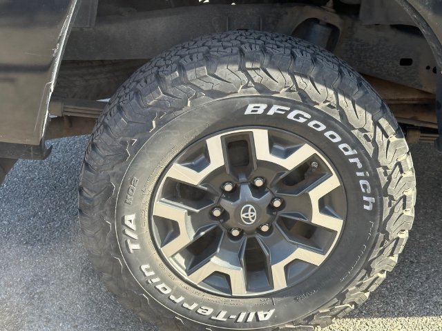 Used 2013 Toyota Tacoma 4x4 Double Cab w/ SR5 Pkg image 12