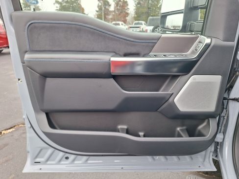 New 2026 Ford F250 Platinum image 2