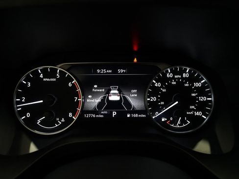 Certified 2024 Nissan Rogue SV image 2