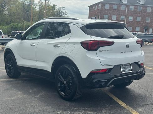 Used 2024 Buick Encore GX Sport Touring AWD/4WD image 9