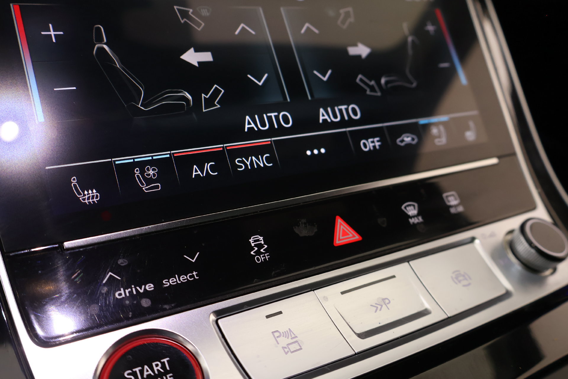 Used 2024 Audi SQ8 Prestige w/ Prestige Package AWD/4WD image 8
