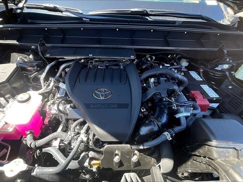 Used 2025 Toyota Highlander Platinum image 29