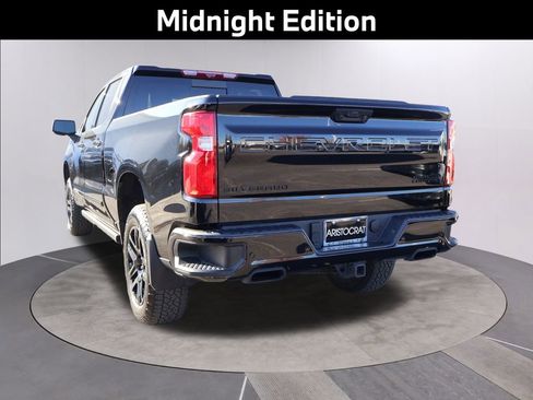 Used 2024 Chevrolet Silverado 1500 High Country w/ Midnight Edition image 6