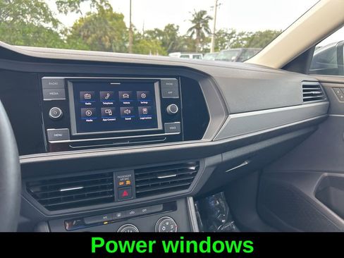 Used 2024 Volkswagen Jetta S FWD image 12