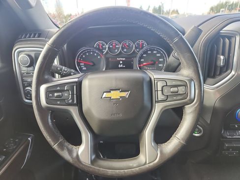 Used 2022 Chevrolet Silverado 1500 LT AWD/4WD image 22