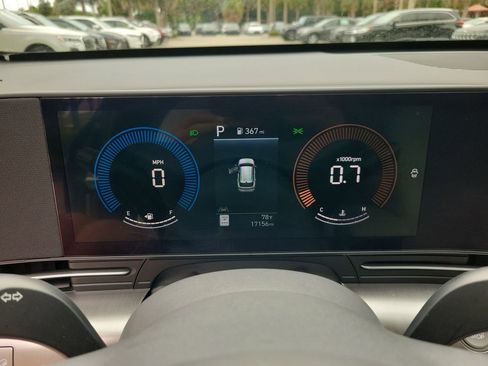 Used 2025 Hyundai Kona SEL FWD image 20