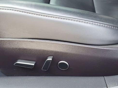 Used 2021 Tesla Model 3 Standard Range Plus image 7