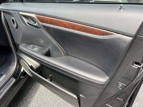 Used 2020 Lexus RX 350 AWD w/ Premium Package image 14