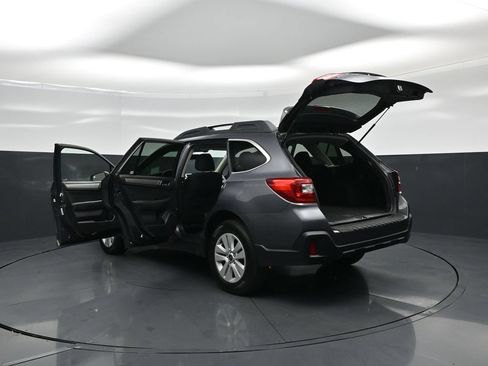 Used 2019 Subaru Outback 2.5i Premium AWD/4WD image 28