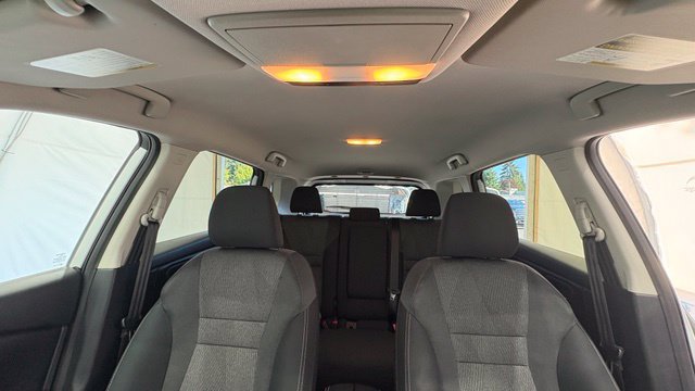 Used 2025 Nissan Rogue SV AWD/4WD image 31