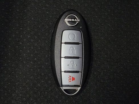 Used 2020 Nissan Murano S w/ Technology Package image 32