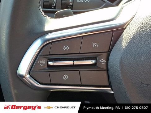 Certified 2025 Chevrolet Suburban LT AWD/4WD image 23